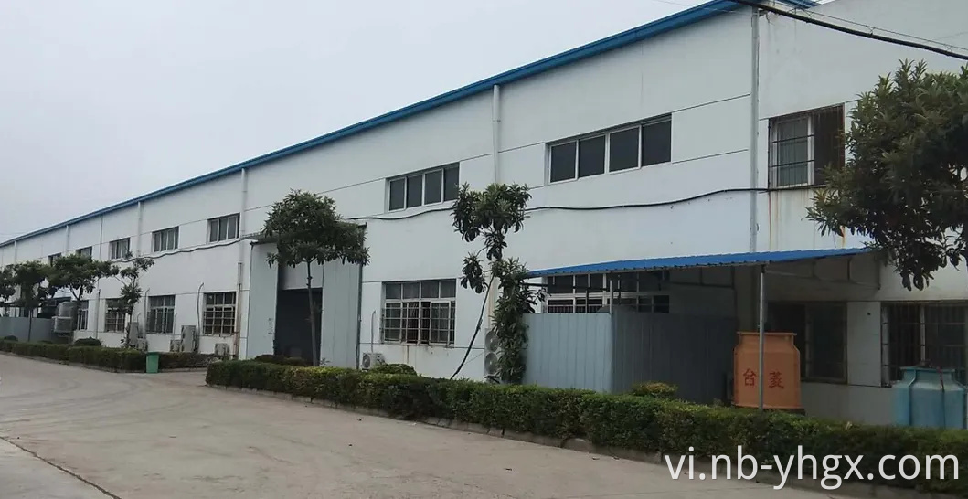 Thấu kính vòm đường kính 8'' với lớp phủ chống phản chiếu